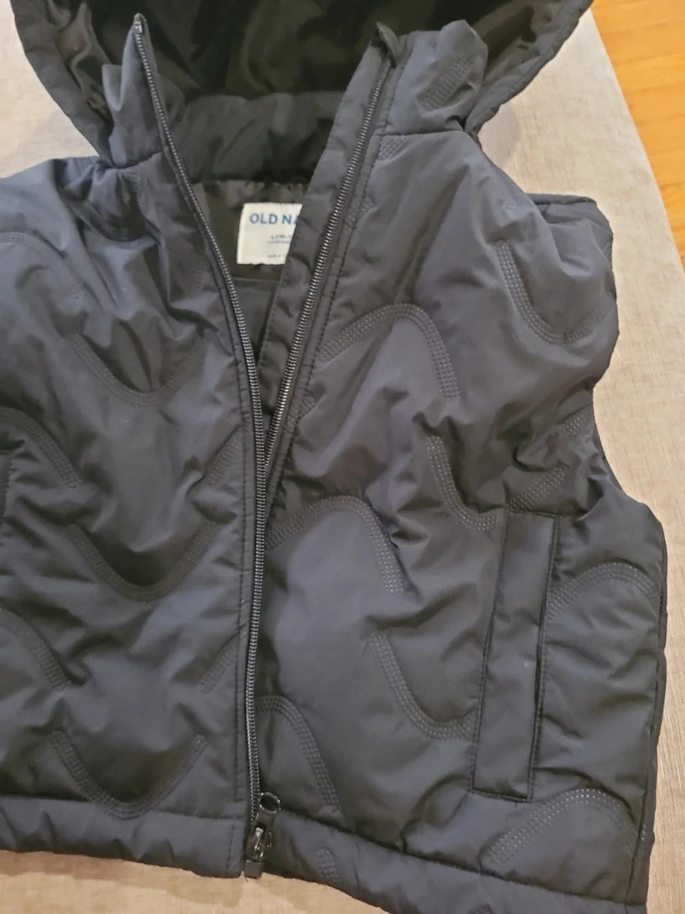 Old Navy Kids Black Hooded Puffer Vest